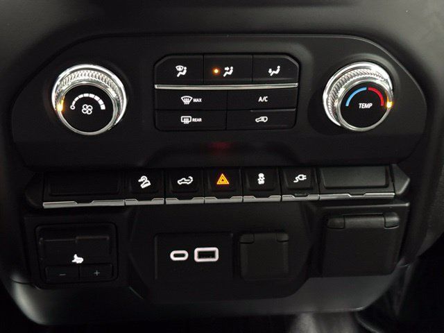 Used 2021 GMC Sierra 1500 4x4 Crew Cab w/ Sierra Value Package image 18