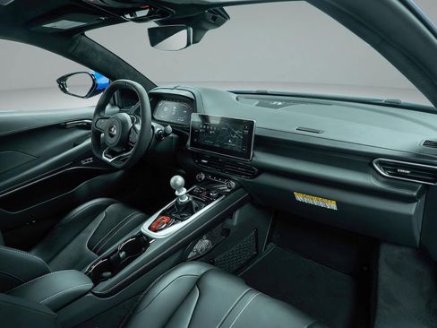 New 2025 Lotus Emira image 2