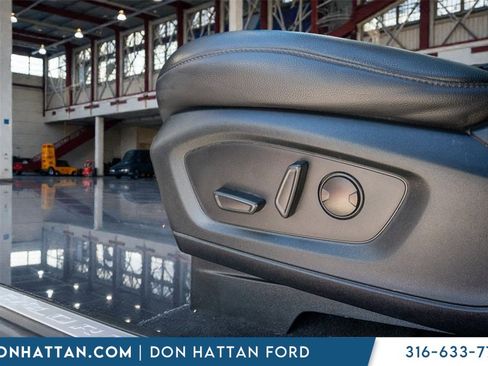 Used 2022 Ford Explorer Limited w/ Equipment Group 301A image 20