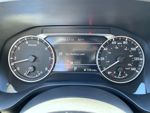 Used 2023 Nissan Rogue SV AWD/4WD image 12