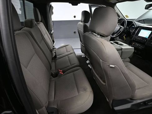 Used 2019 Ford F150 XLT w/ Equipment Group 302A Luxury AWD/4WD image 39