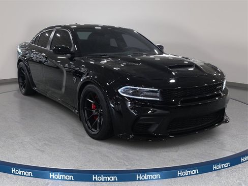 Used 2021 Dodge Charger SRT Hellcat image 4