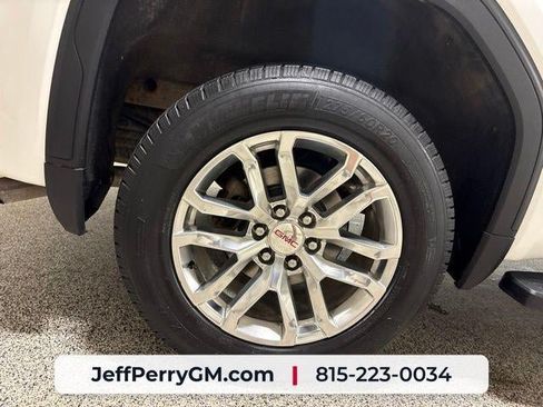 Used 2019 GMC Sierra 1500 SLT w/ SLT Premium Plus Package AWD/4WD image 33