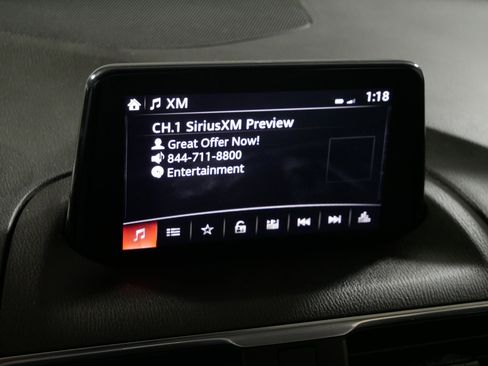 Used 2018 MAZDA MAZDA3 Grand Touring w/ Premium Equipment Package image 22