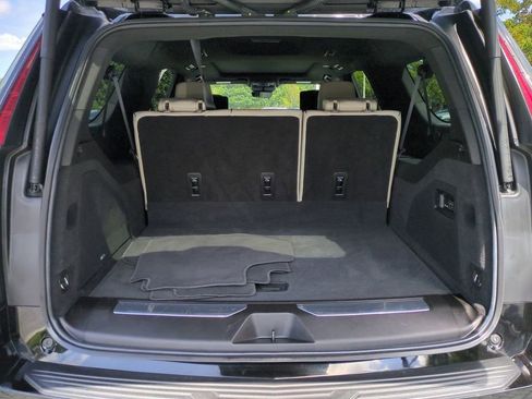 Used 2021 Cadillac Escalade ESV Sport w/ Driver Assist Tech Package image 13