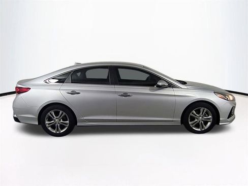 Used 2018 Hyundai Sonata SEL FWD image 4