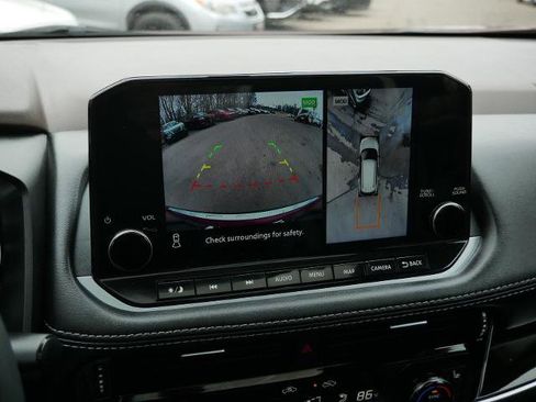 Certified 2023 Nissan Rogue SL w/ SL Premium Package image 26