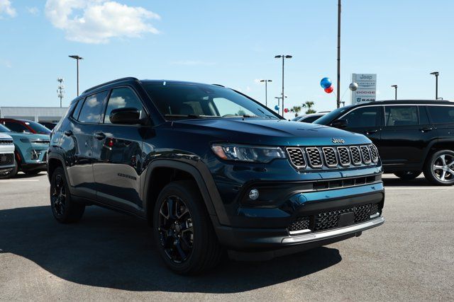 New 2026 Jeep Compass Latitude AWD/4WD image 3