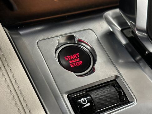 Used 2022 Jaguar F-PACE S image 34