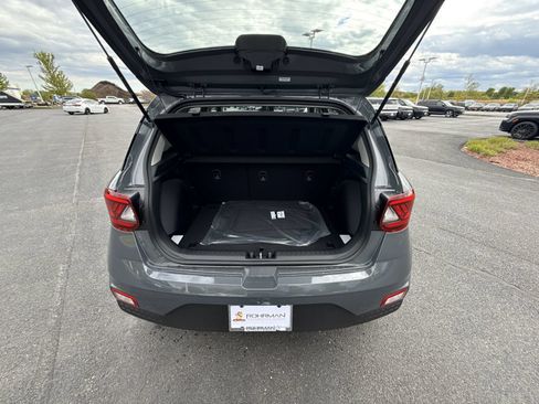 Used 2026 Hyundai Venue SEL FWD image 26