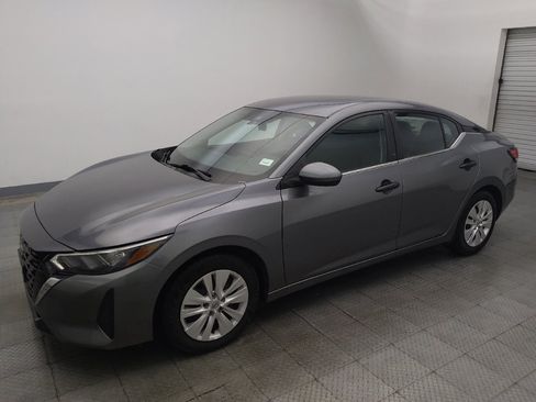 Used 2024 Nissan Sentra S FWD image 2
