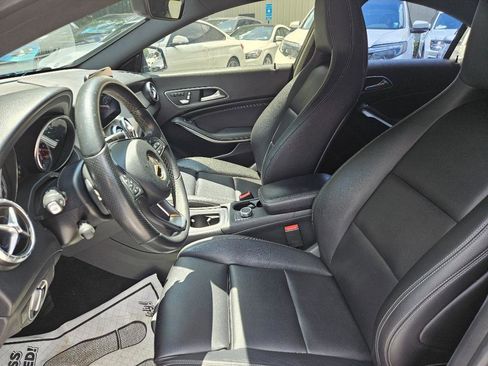 Used 2018 Mercedes-Benz CLA 250 image 19