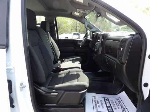 Used 2025 Chevrolet Silverado 3500 W/T AWD/4WD image 41