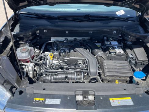 Used 2024 Volkswagen Taos S image 20