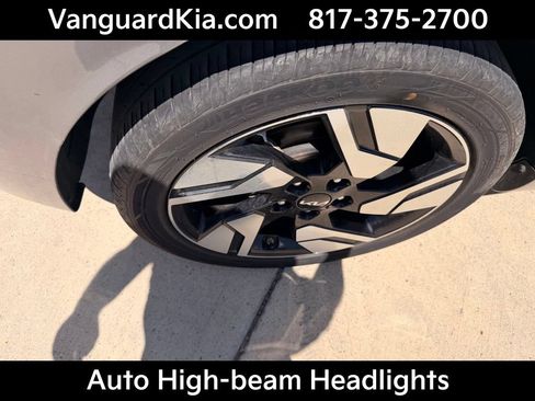 Certified 2025 Kia Soul GT-Line w/ GT-Line Technology Package FWD image 10