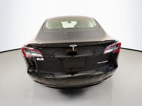 Used 2023 Tesla Model 3 Performance image 6