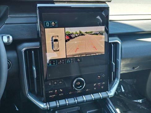 New 2026 GMC Acadia Elevation w/ Black Edition AWD/4WD image 16