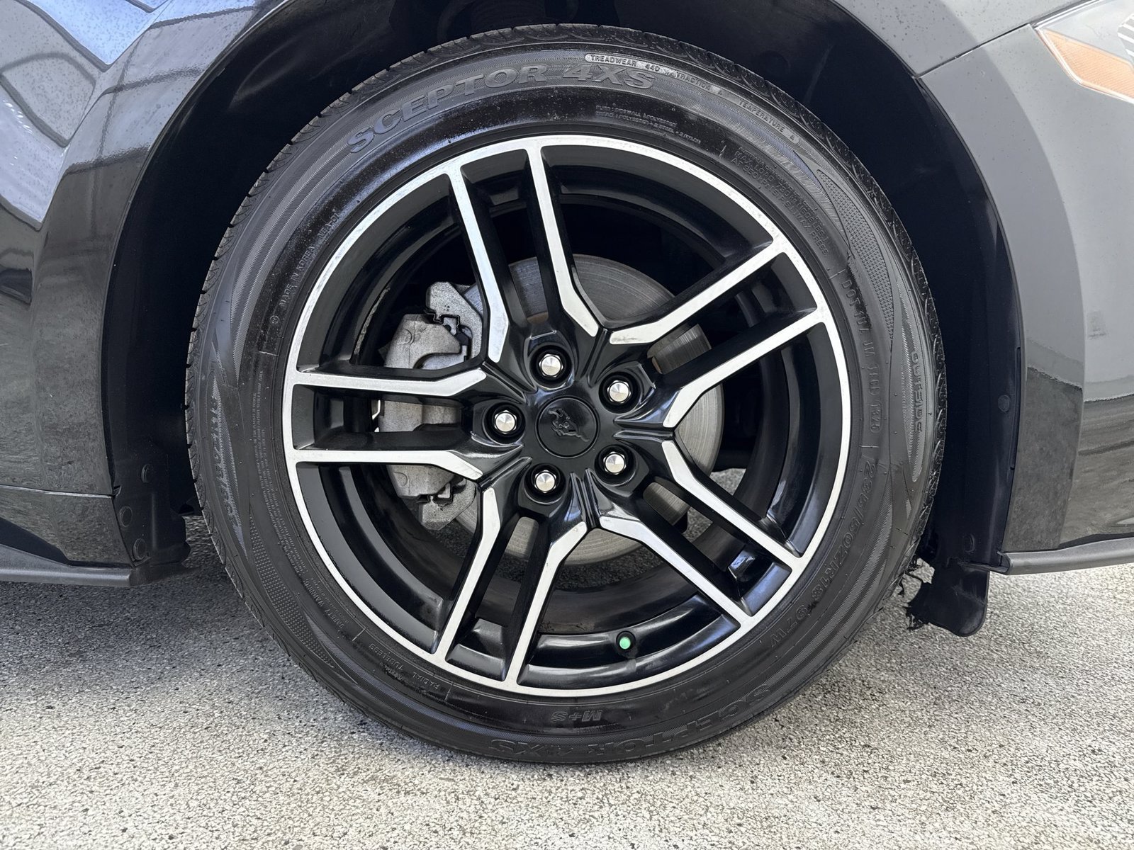 Used 2022 Ford Mustang Premium RWD image 41