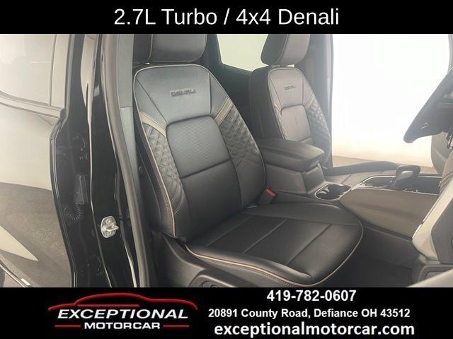 Used 2025 GMC Canyon Denali AWD/4WD image 49