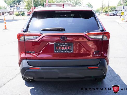 Used 2025 Toyota RAV4 XLE Premium AWD/4WD image 20