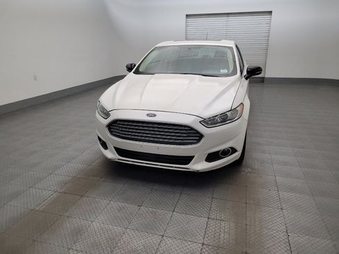 Used 2016 Ford Fusion SE w/ Equipment Group 202A FWD image 15