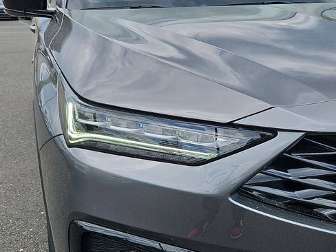 Certified 2025 Acura MDX A-Spec AWD/4WD image 10