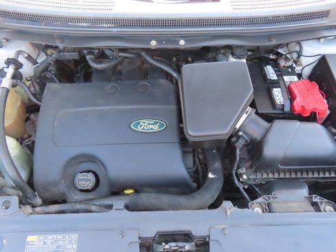 Used 2014 Ford Edge SE FWD image 10