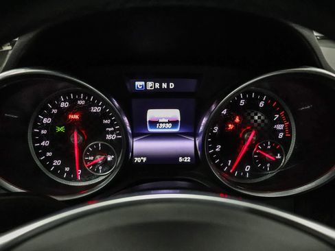 Used 2020 Mercedes-Benz SLC 300 image 23