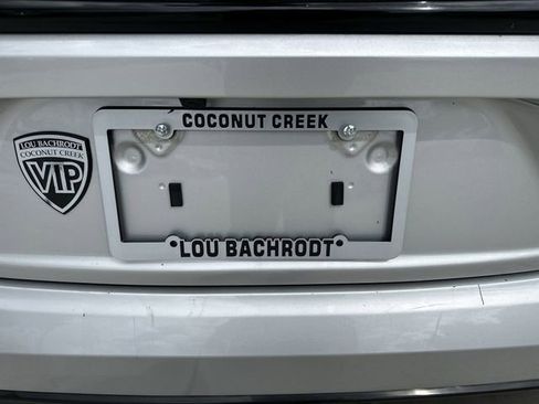 Used 2023 Toyota Corolla SE image 13