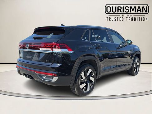 Certified 2025 Volkswagen Atlas Cross Sport SE AWD/4WD image 5