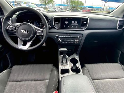 Used 2022 Kia Sportage LX FWD image 16