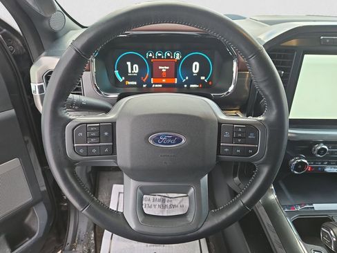 Used 2022 Ford F150 Lariat image 13