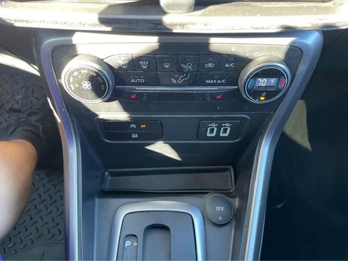 Used 2020 Ford EcoSport SE image 19