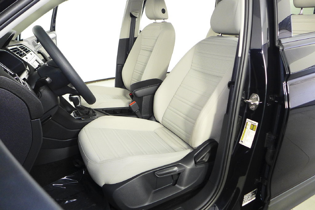 Certified 2023 Volkswagen Tiguan S FWD image 22