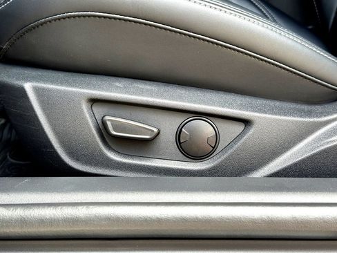 Used 2024 Ford Mustang GT Premium RWD image 13