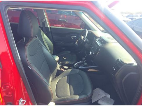 Used 2018 Kia Soul ! w/ Tech Package image 14