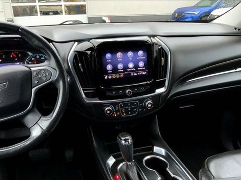 Used 2020 Chevrolet Traverse RS image 5