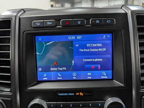 Used 2020 Ford Expedition Platinum image 22