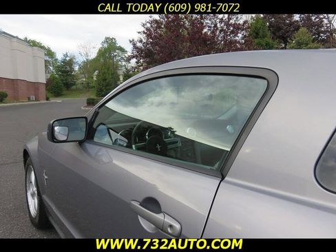 Used 2007 Ford Mustang Premium RWD image 25