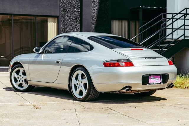 Used 2000 Porsche 911 Carrera RWD image 38