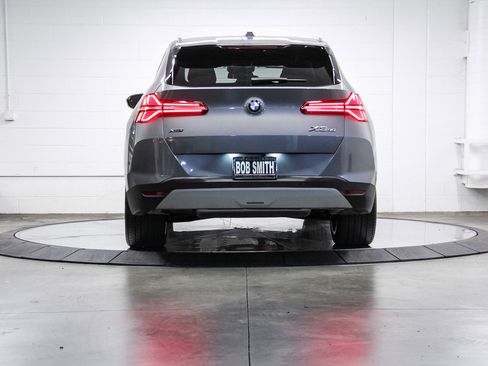 Used 2025 BMW X3 xDrive30i w/ Premium Package image 5