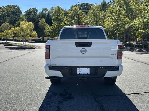 New 2026 Nissan Frontier SV w/ Tow Package image 7