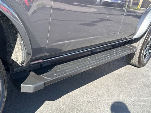 Used 2023 Ford Bronco Outer Banks image 8