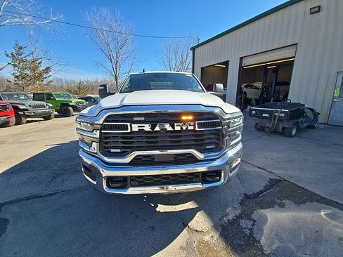 Used 2025 RAM 2500 Lone Star image 12