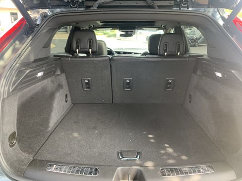 Used 2019 Cadillac XT4 Premium Luxury w/ Technology Package FWD image 34
