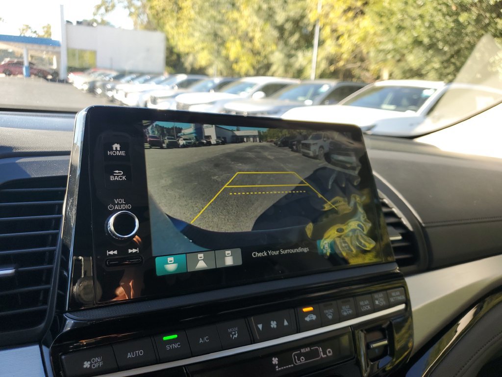 New 2027 Honda Odyssey Touring image 16
