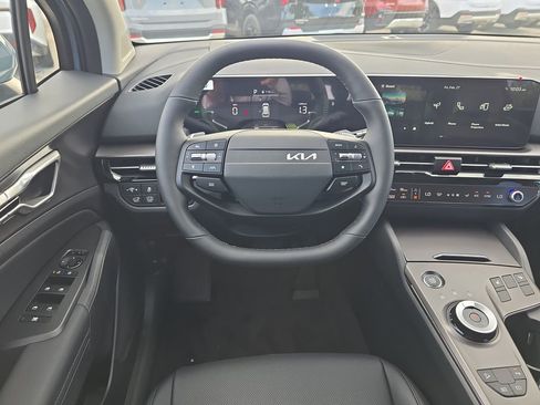 New 2026 Kia Sportage EX image 14