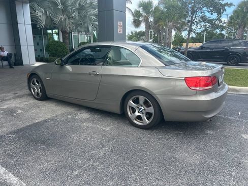 Used 2007 BMW 328i Convertible RWD image 4