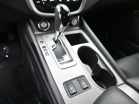 Used 2024 Nissan Murano SL FWD image 23