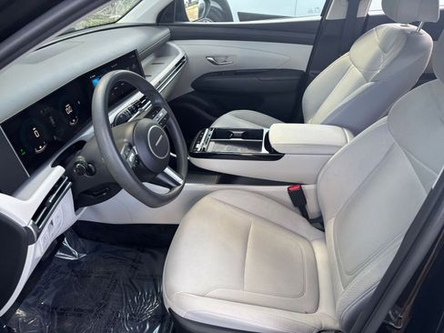 Used 2025 Hyundai Tucson Blue image 27